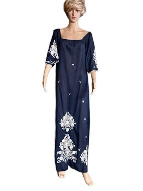 Caro of Honolulu ~ Large ~ Blue W/ White Floral Embroidery ~ Boho ~ Maxi Dress